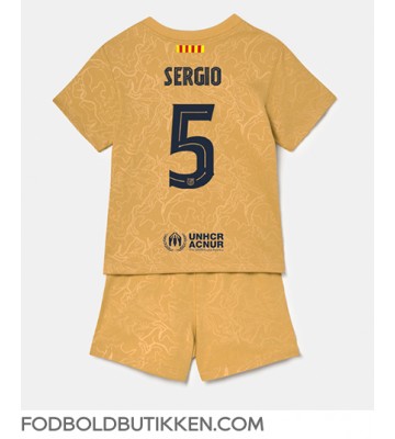 Barcelona Sergio Busquets #5 Udebanetrøje Børn 2022-23 Kortærmet (+ Korte bukser)